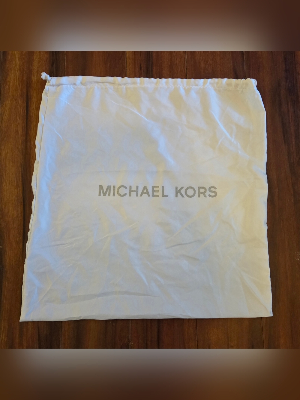 EUC Michael Kors White Drawstring Logo Dust Bag MK Storage Bag